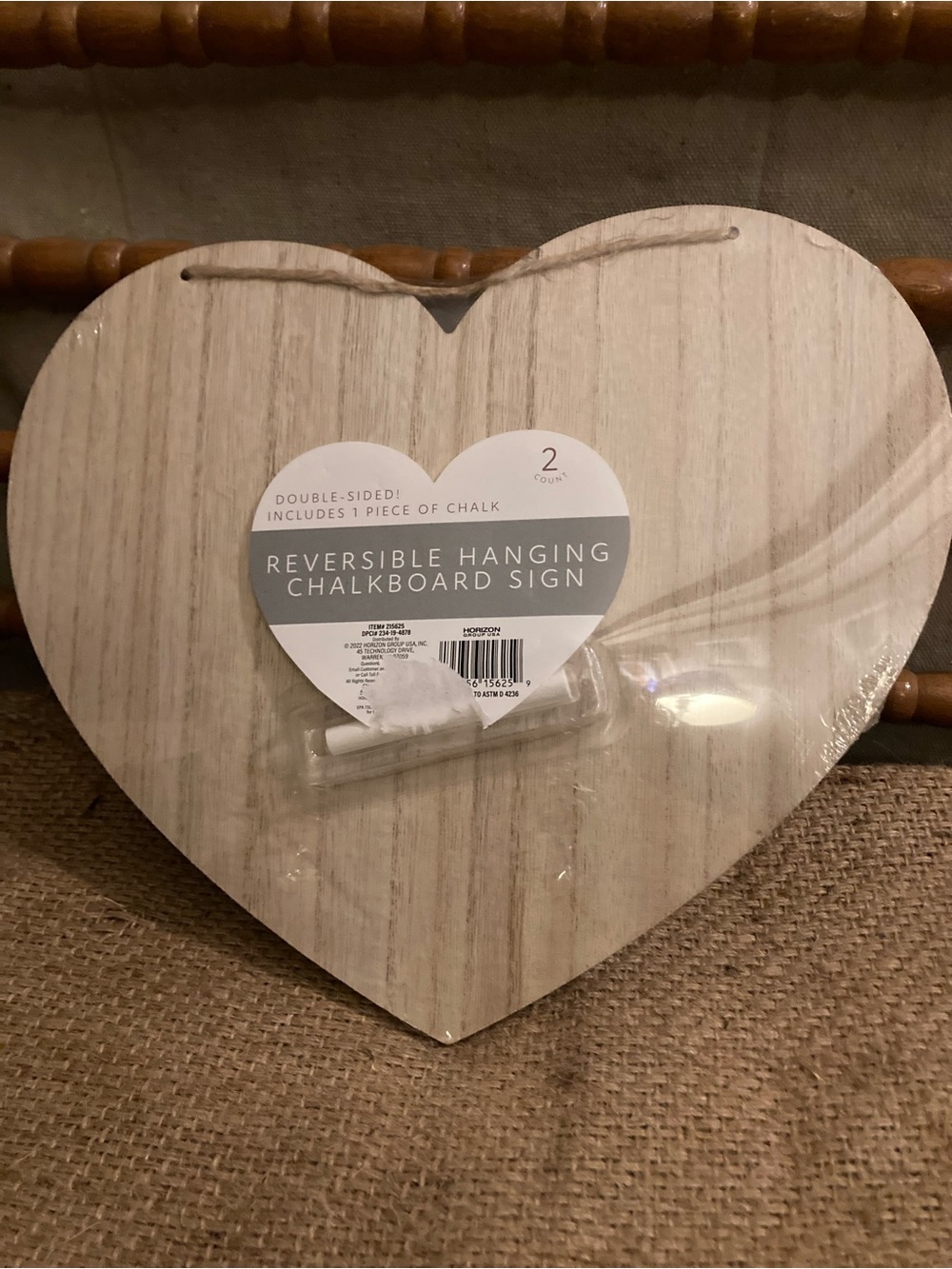 Reversible hanging chalkboard sign